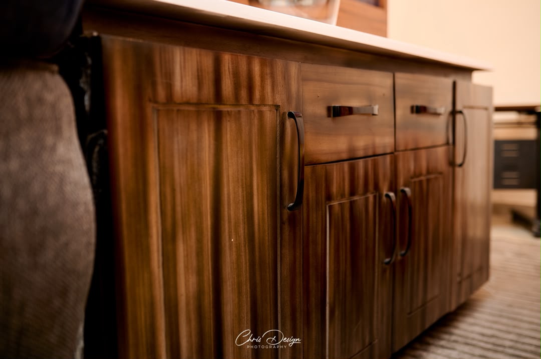 Armoire Bois noire